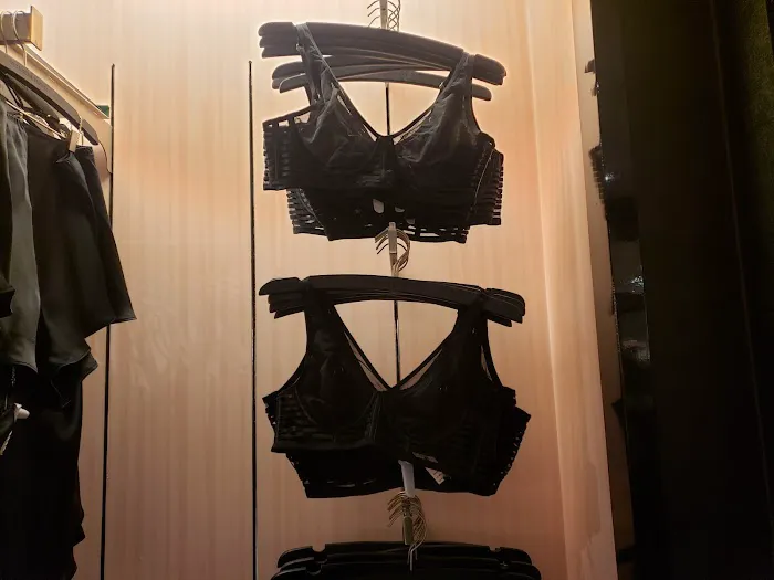 Victoria's Secret 4