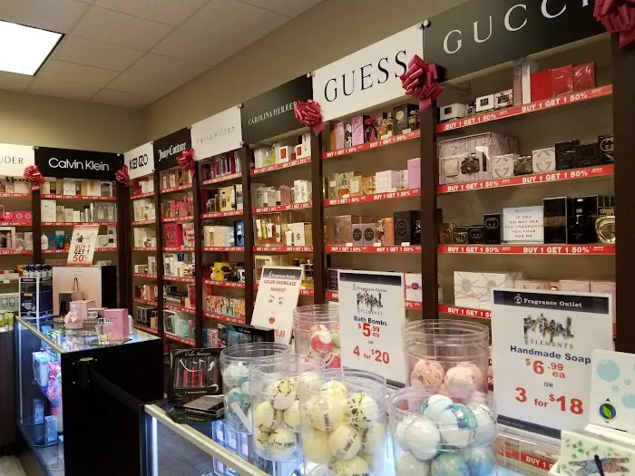 Designer Fragrance Outlet 1