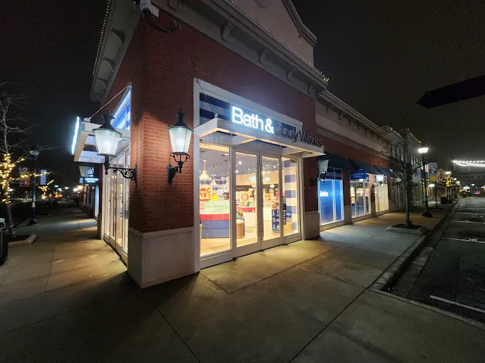 Bath & Body Works 2