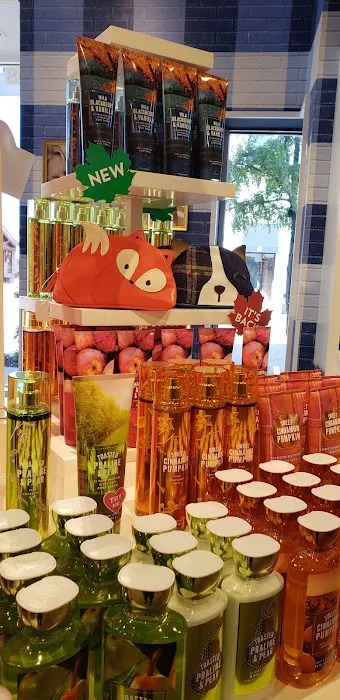 Bath & Body Works 9