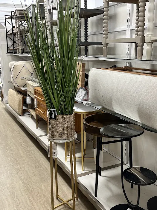 HomeGoods 0