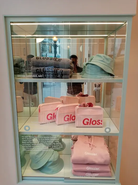 Glossier Chicago 6