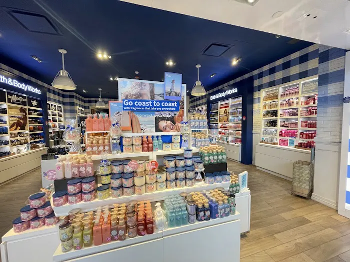 Bath & Body Works 7