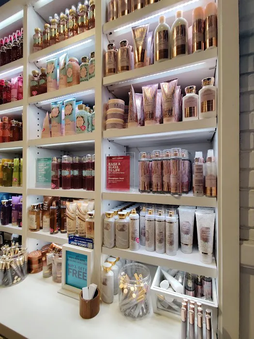 Bath & Body Works 8