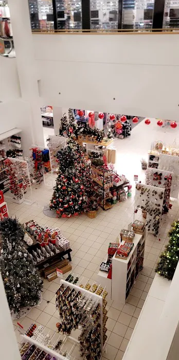 Macy's 4
