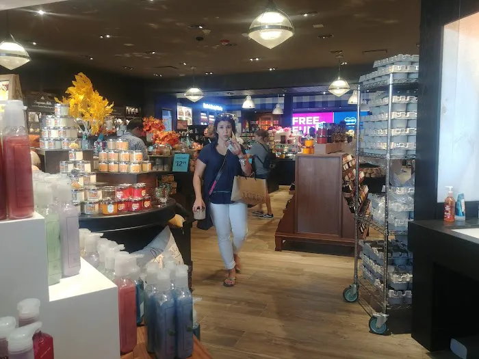 Bath & Body Works 7