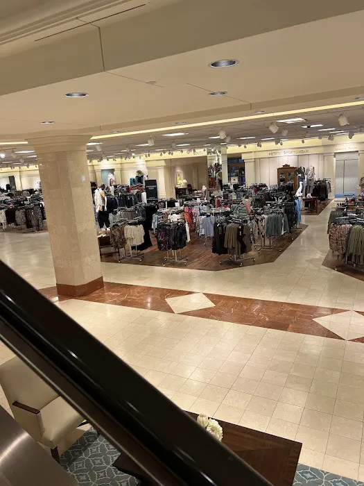 Von Maur 8