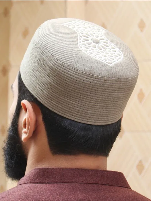 Al Fatiha Threads & Scents (AbuOud) 6