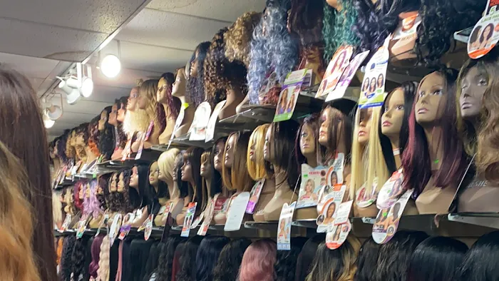 Kali Beauty Supply & Wigs 5