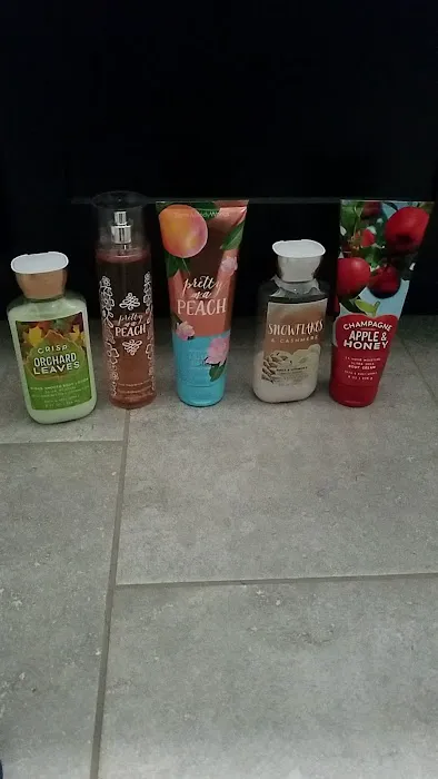 Bath & Body Works 7
