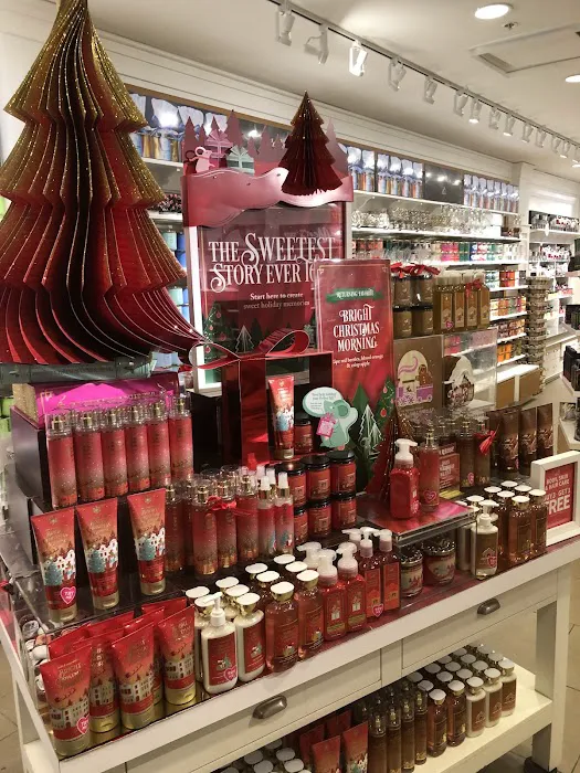 Bath & Body Works 3