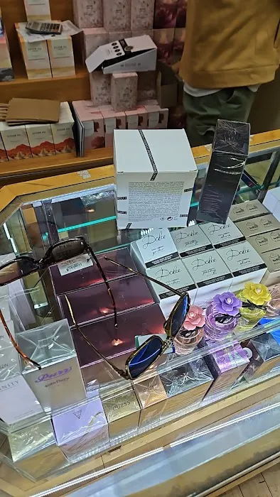 Indy Perfumes-The Perfect Gift 7