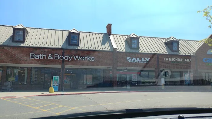 Bath & Body Works 1