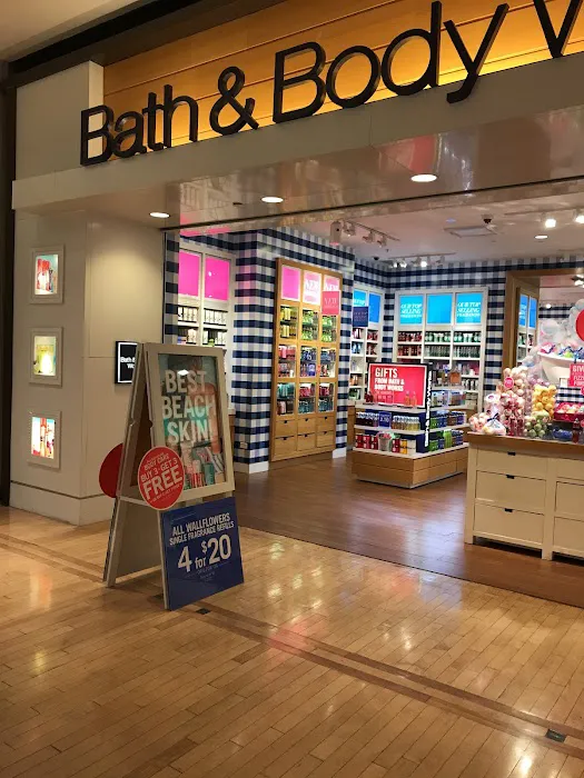 Bath & Body Works 8