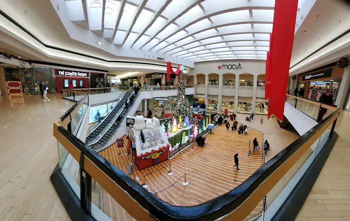 Macy's 0