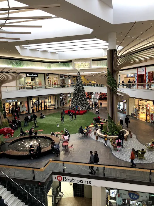 Macy's 9