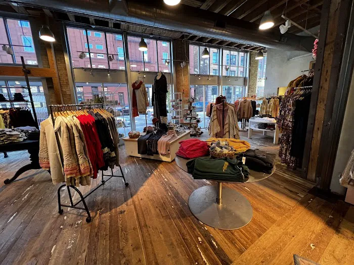 Anthropologie 7
