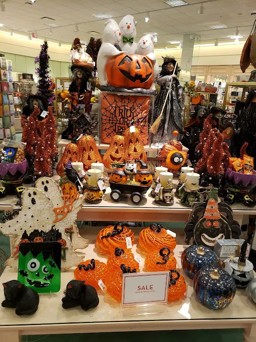 Von Maur 8