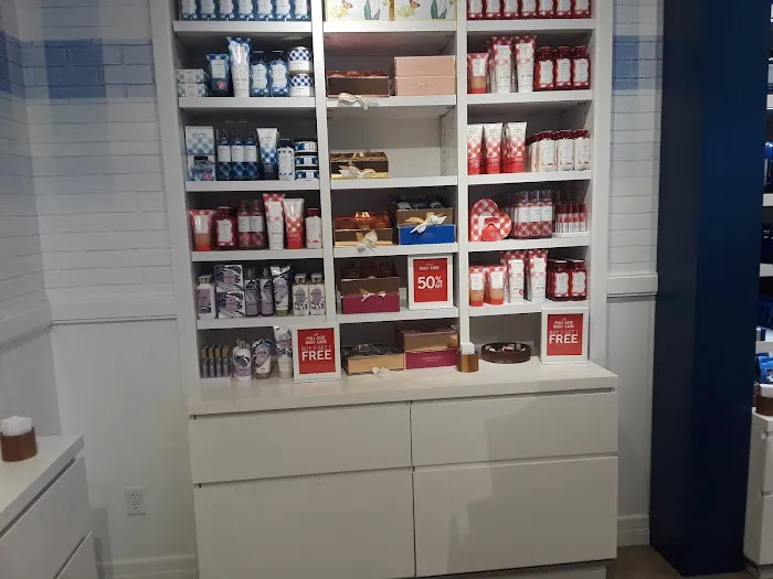 Bath & Body Works 8