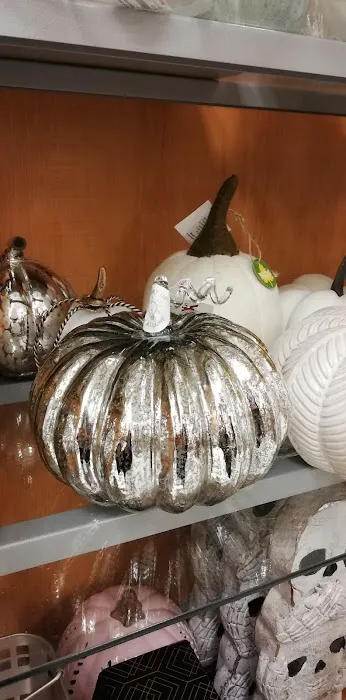 T.J. Maxx 0