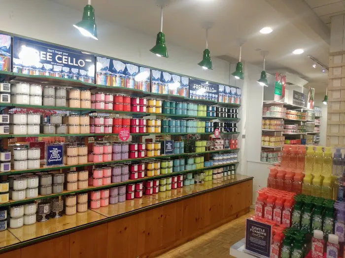Bath & Body Works 8