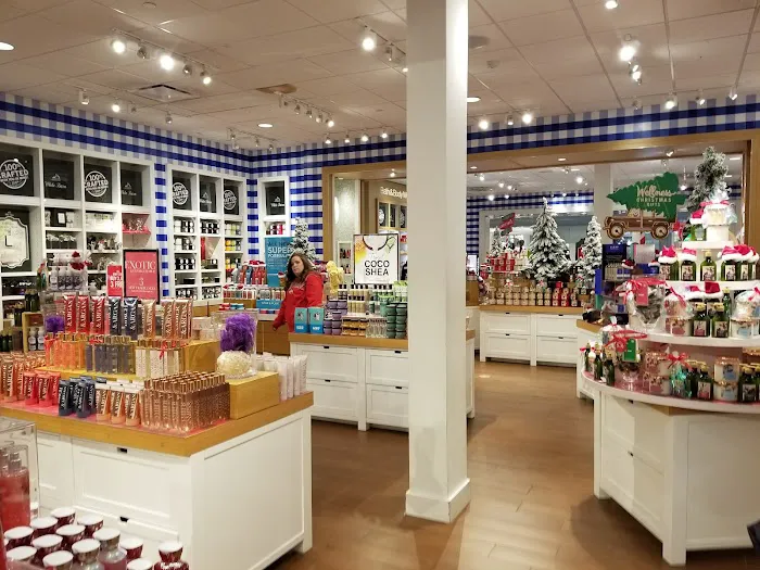 Bath & Body Works 1