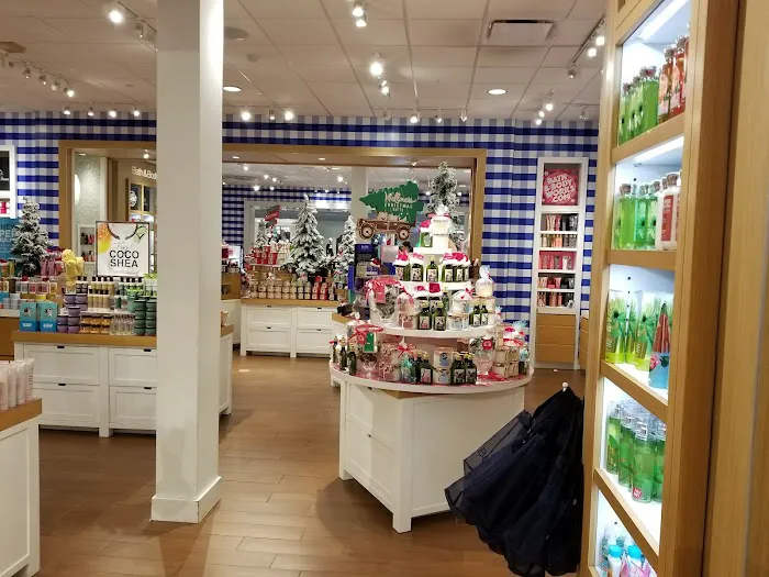Bath & Body Works 3