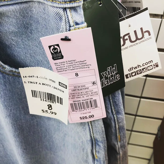 Discount Fashion Warehouse Centerville 3