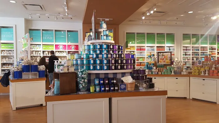 Bath & Body Works 2