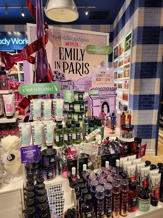 Bath & Body Works 9