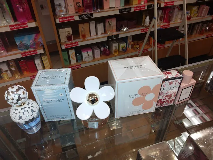 Perfumania 3