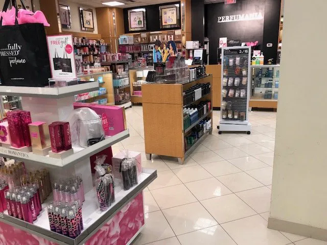 Perfumania 7