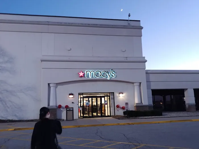 Macy's 9
