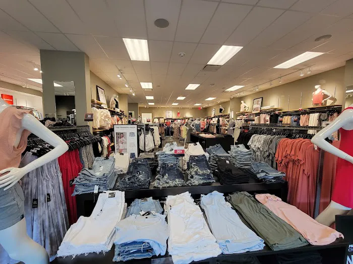 Express Factory Outlet 12
