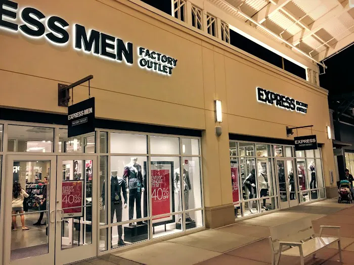 Express Factory Outlet 13