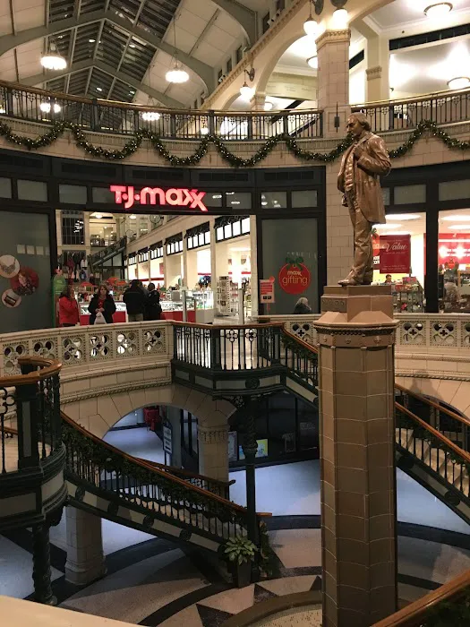 T.J. Maxx 7