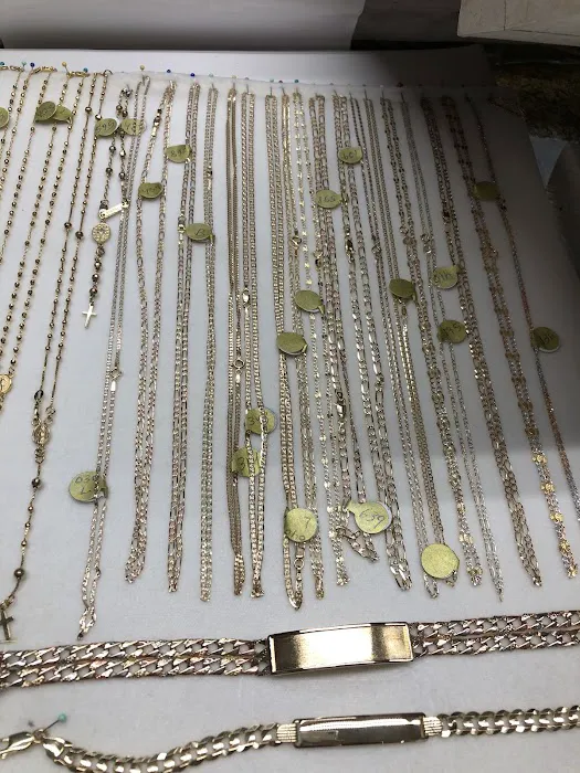 Rosa's Joyeria 7