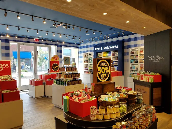 Bath & Body Works 2