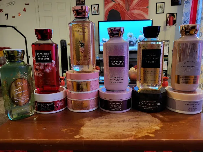 Bath & Body Works 8