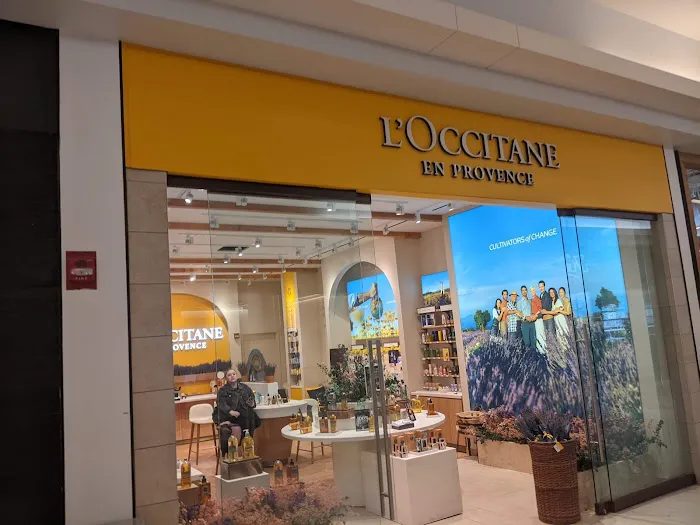 L'OCCITANE EN PROVENCE 4