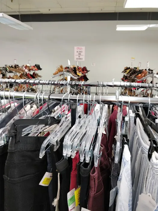 Discount Fashion Warehouse Kettering 9