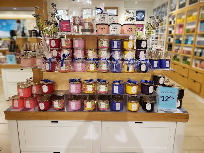 Bath & Body Works 1