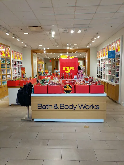 Bath & Body Works 9