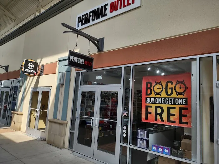 Perfume Outlet 3
