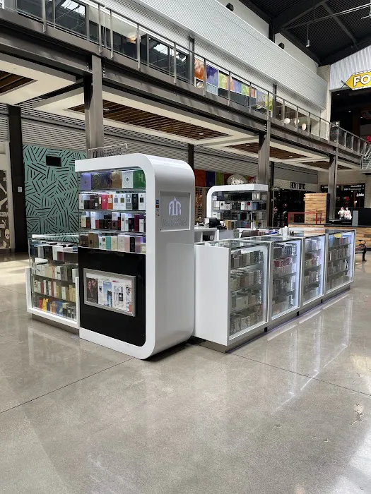 A & R Perfumes - Liberty Center 7