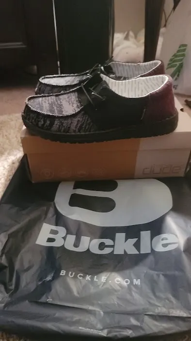 Buckle 3