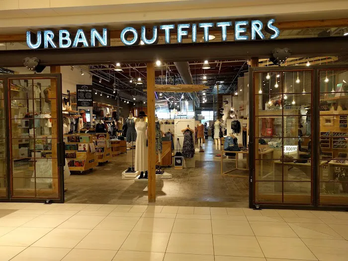 Urban Outfitters 3