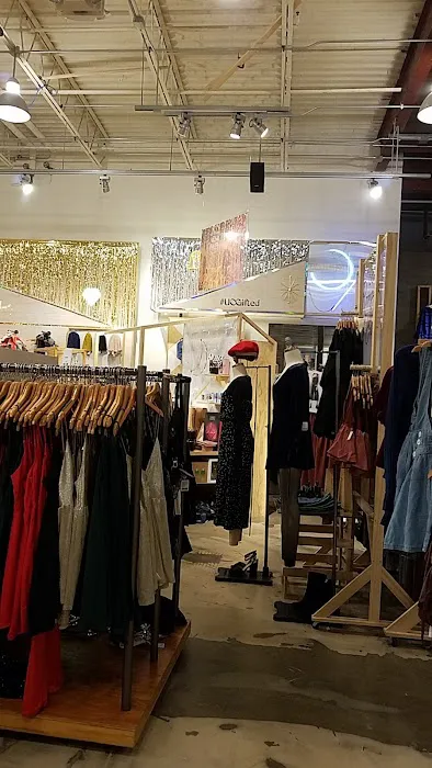 Urban Outfitters 7