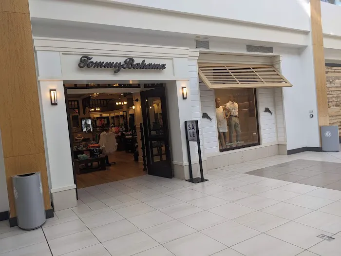 Tommy Bahama 3