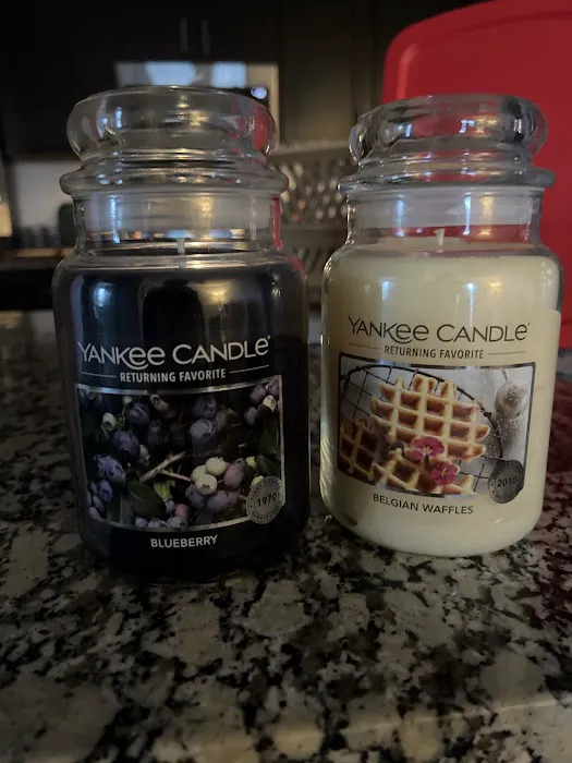 Yankee Candle at The Shops at Perry Crossing 3